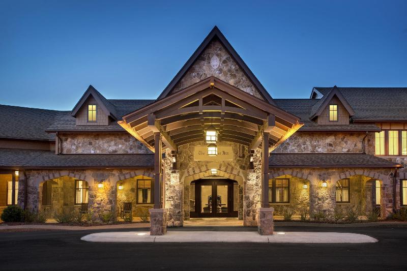 The Sewanee Inn image