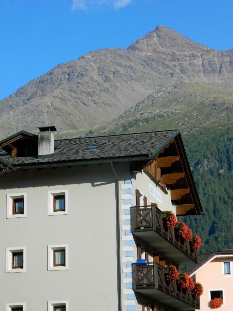 Hotel Compagnoni image