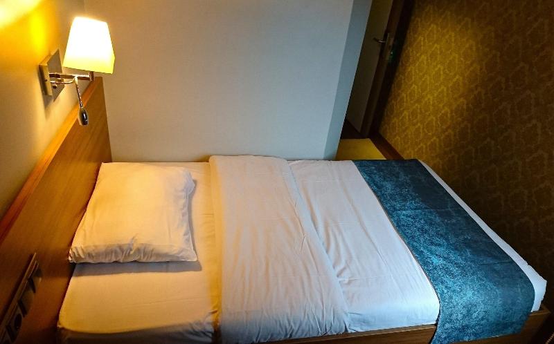 Nur Hotel image