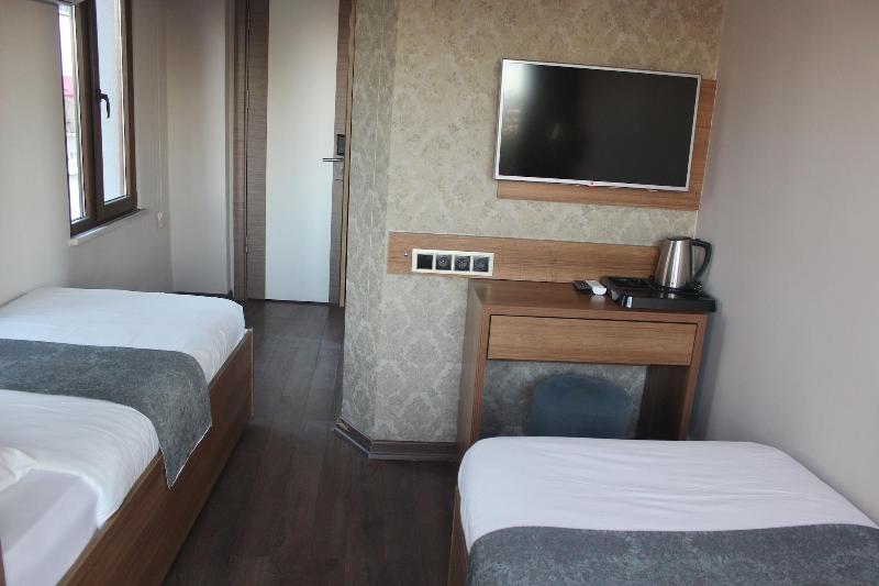 Nur Hotel image
