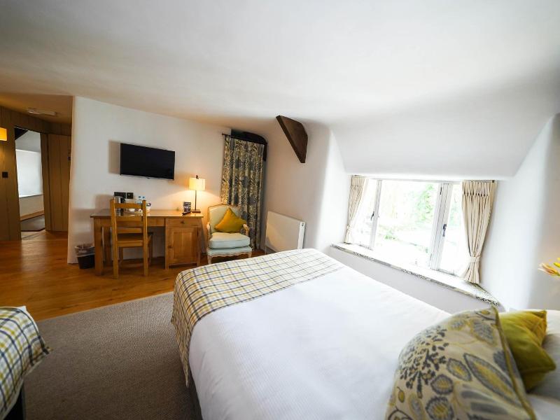 Ring Of Bells Inn image