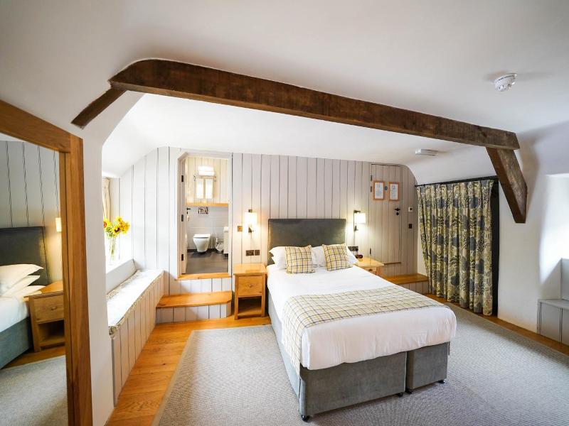 Ring Of Bells Inn image
