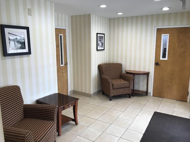 Rosemont Suites image