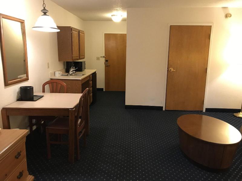 Rosemont Suites image