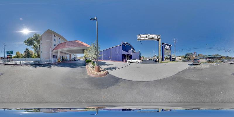 River Bend Inn image