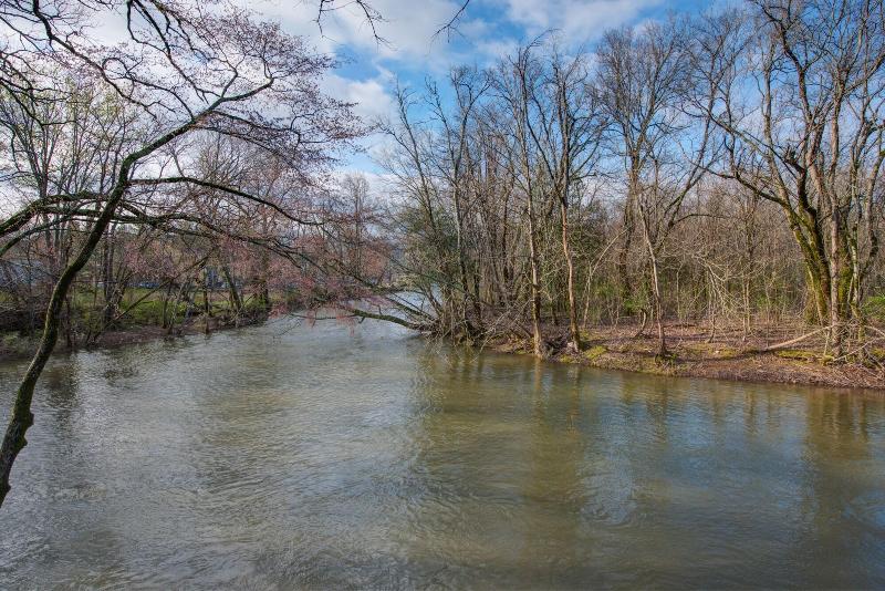 River Bend Inn image