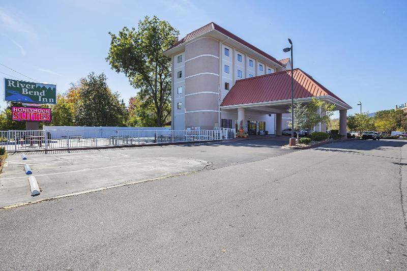 River Bend Inn image