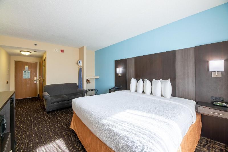 River Bend Inn image