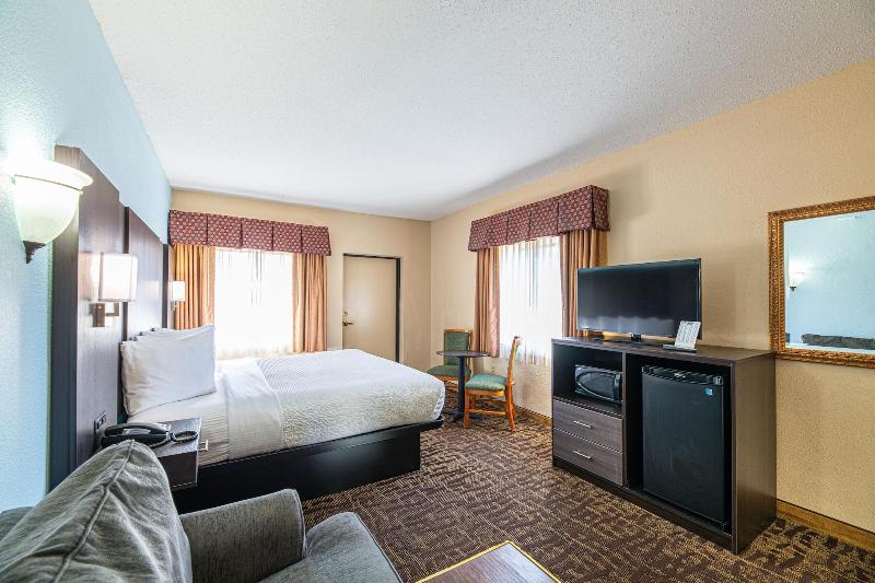 River Bend Inn image