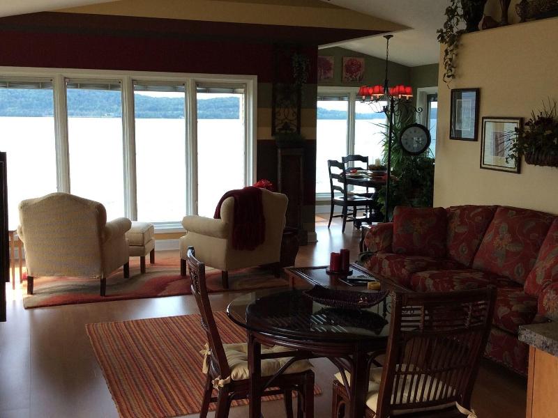 Pictured Rocks Bed And Breakfast image