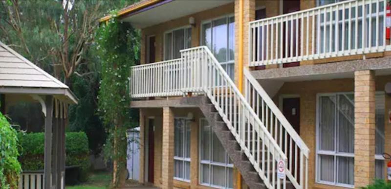 Sutherland Motel image