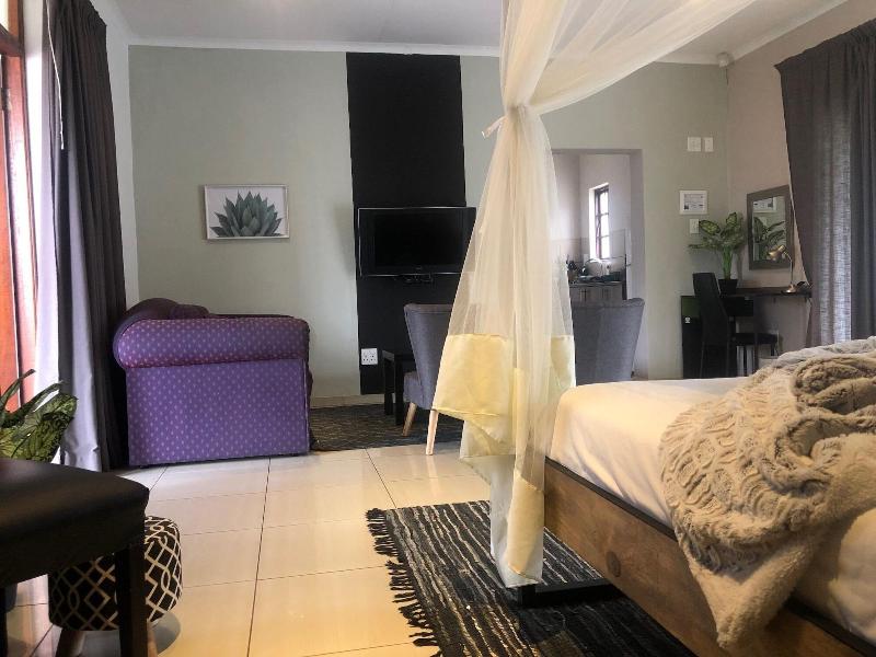 Cu Boutique Guest House image
