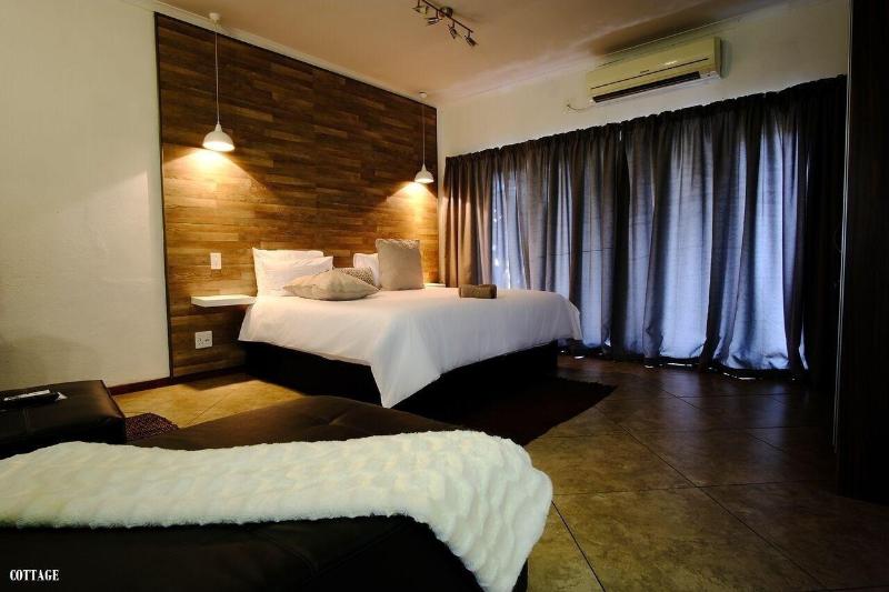 Cu Boutique Guest House image
