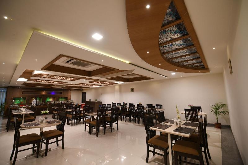 Hotel Jataka Inn