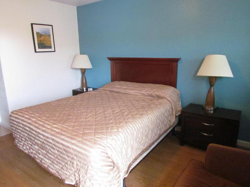 True North Motel image