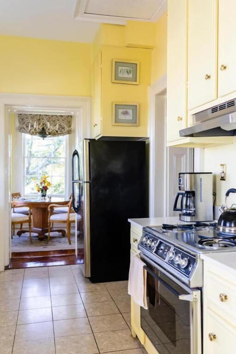 The Jasmine House image