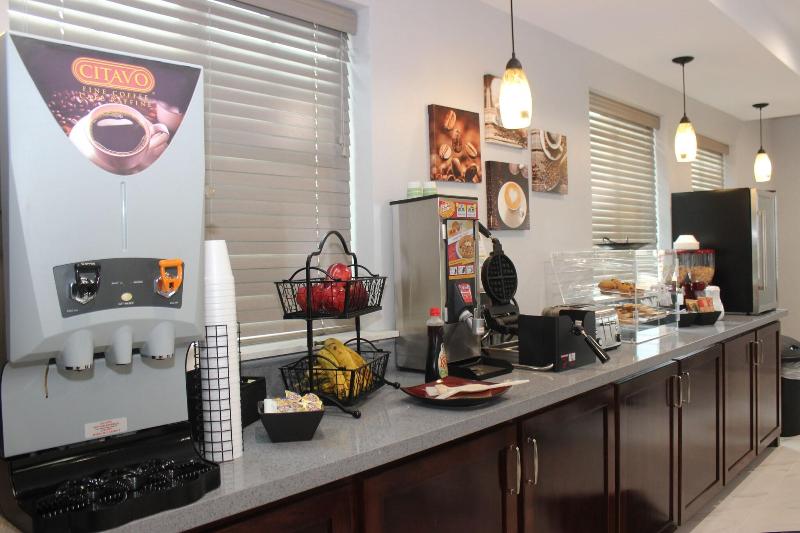 Paris Inn & Suites image