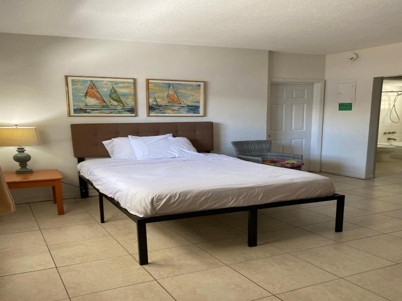 Dee Jay Beach Resort image