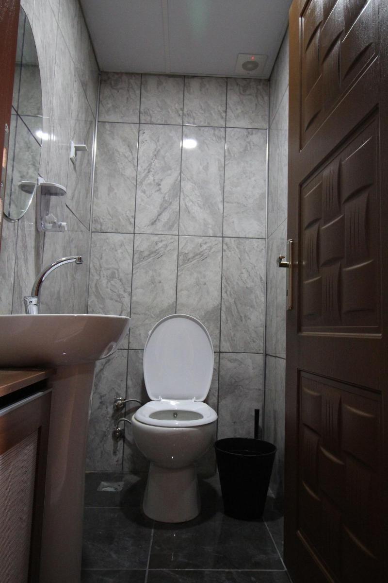 Deeps Hostel image
