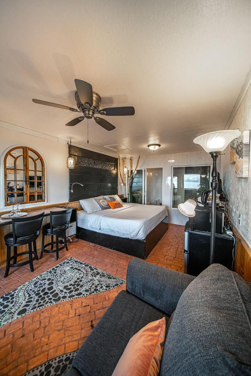 Homer Inn And Spa image