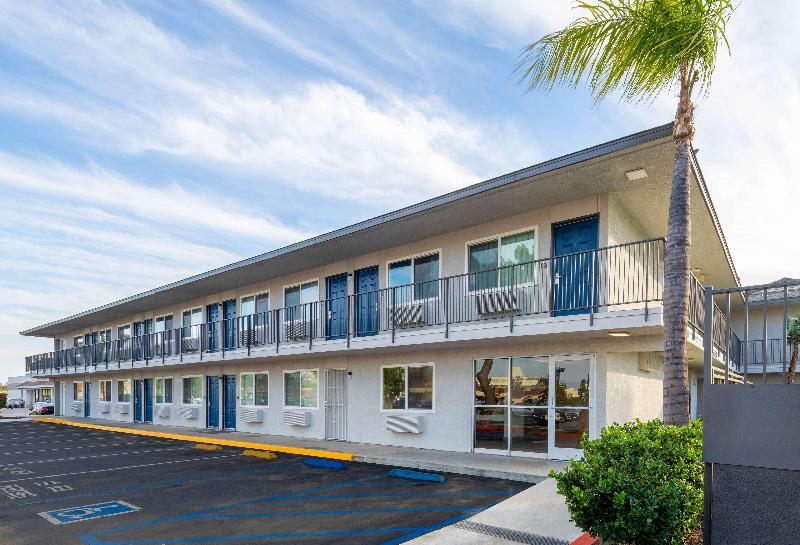 Motel 6 Fontana, CA image