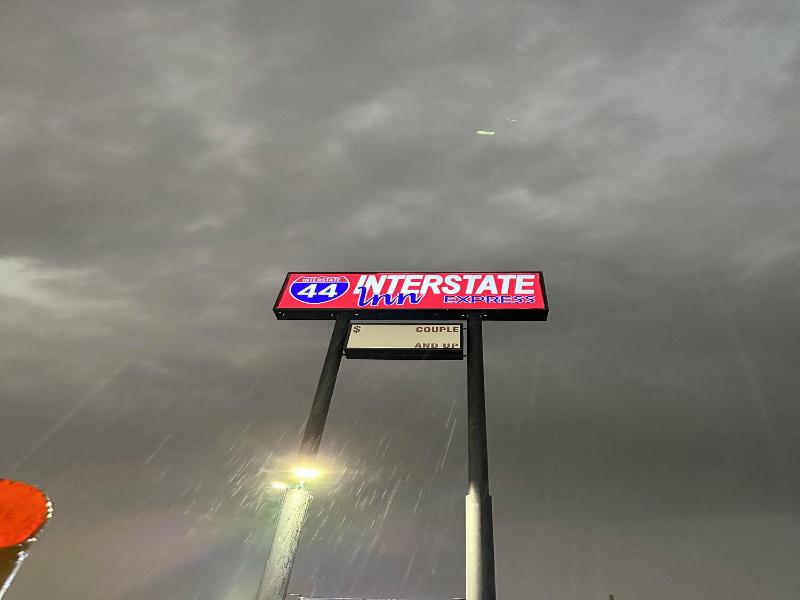 Interstate Inn Express — general view
