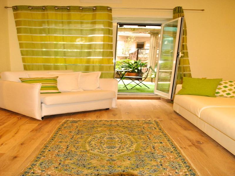 Demi's Home image