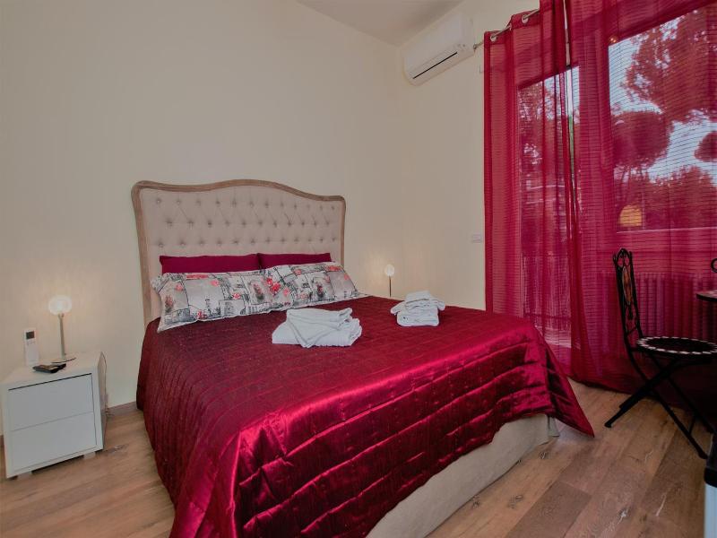 Demi's Home image