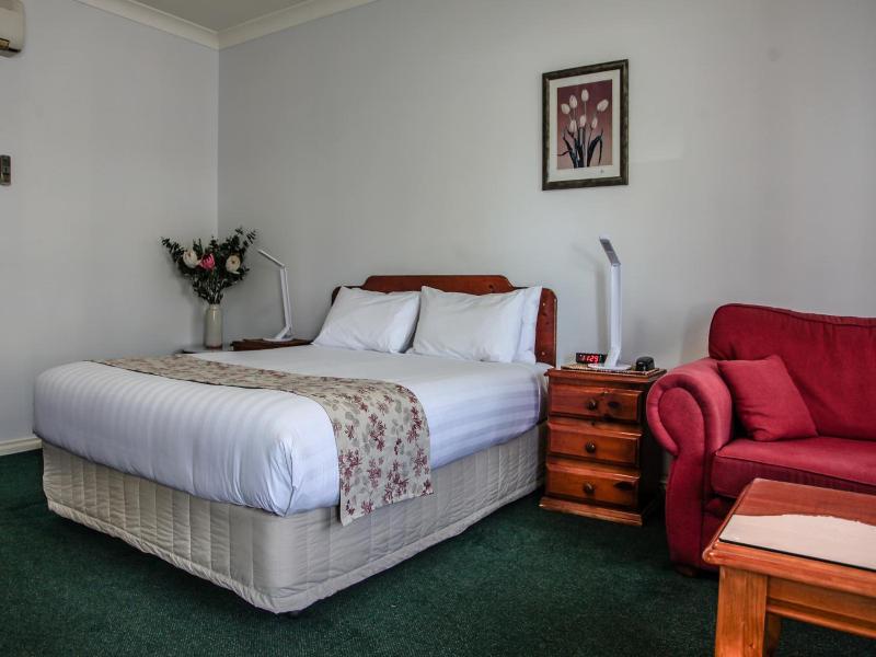 Maynestay Motel