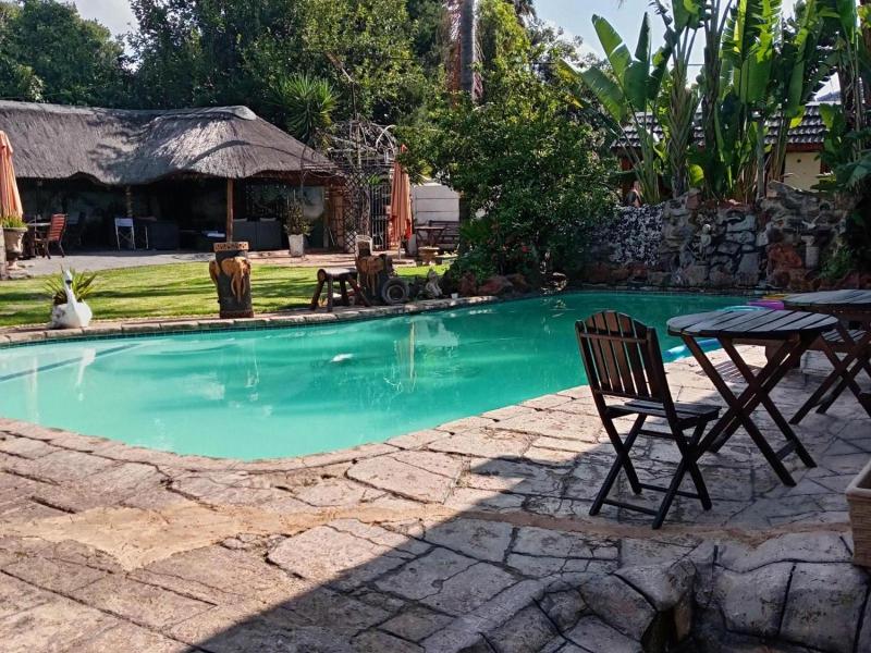 Petra Lodge image