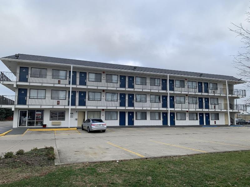 Motel 6 Dayton, OH image