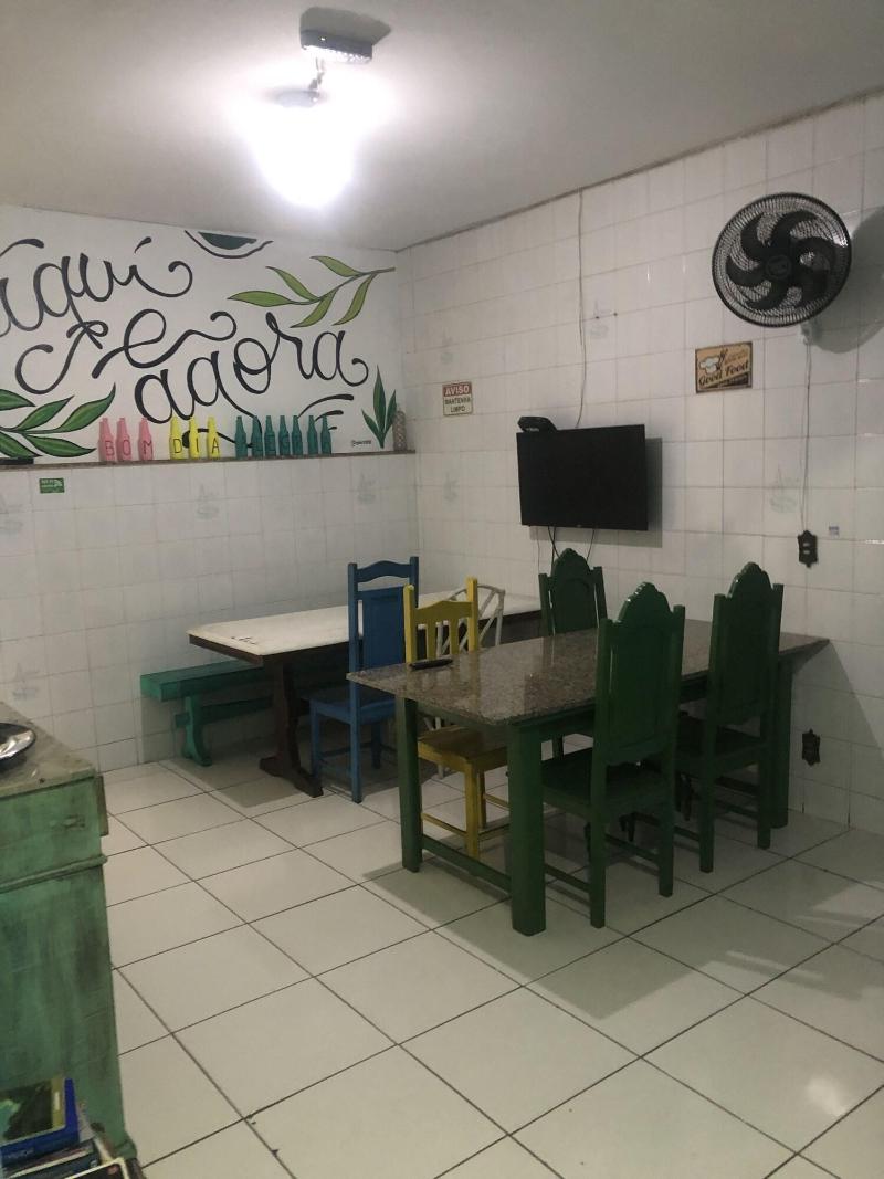 Onça da Praia Hostel