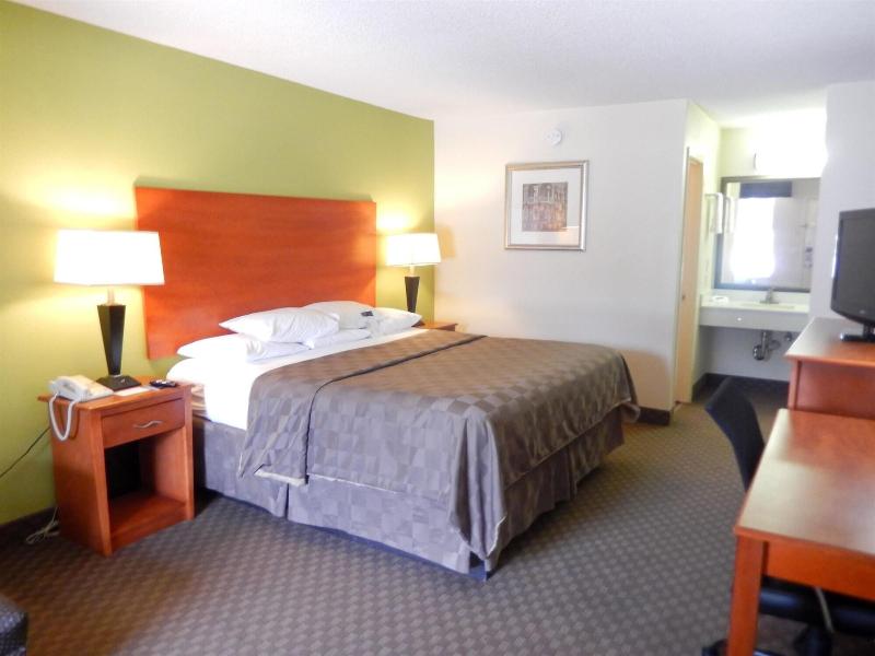 Motel 6 Luling, LA image