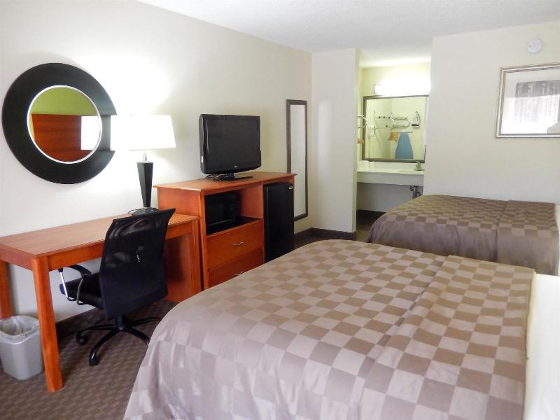 Motel 6 Luling, LA image