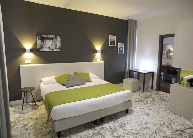 B&B Mikeme image