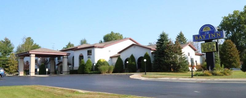 Bay Inn image