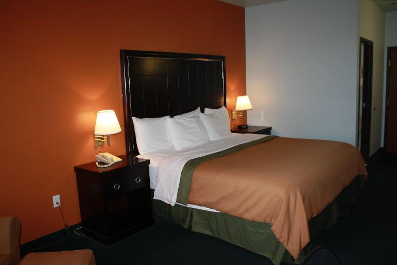 Bay Inn image