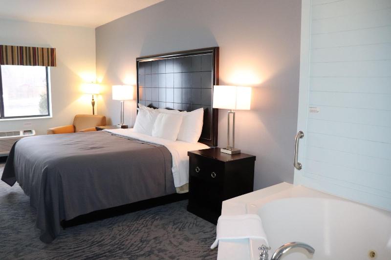 Bay Inn image