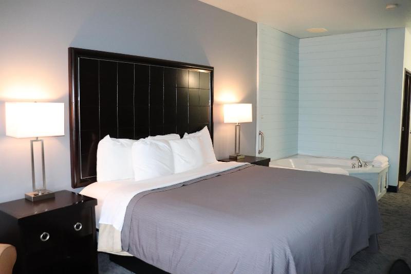 Bay Inn image