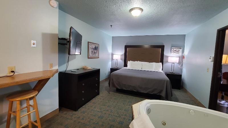 Bay Inn image