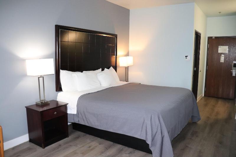 Bay Inn image