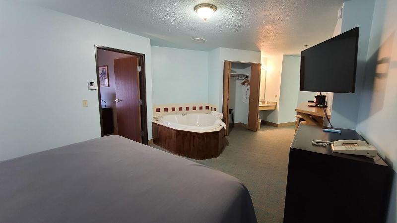 Bay Inn image