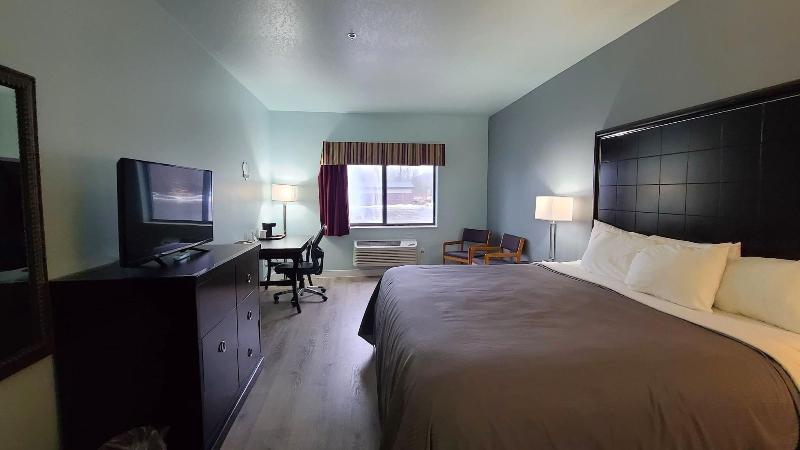 Bay Inn image