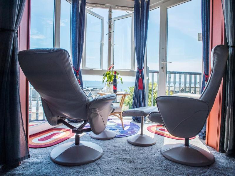 Poltair Guest House image