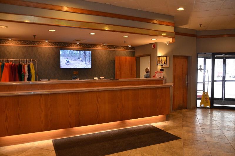 Tawas Bay Beach Resort image