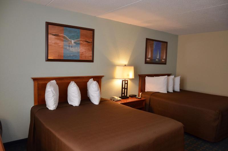 Tawas Bay Beach Resort image