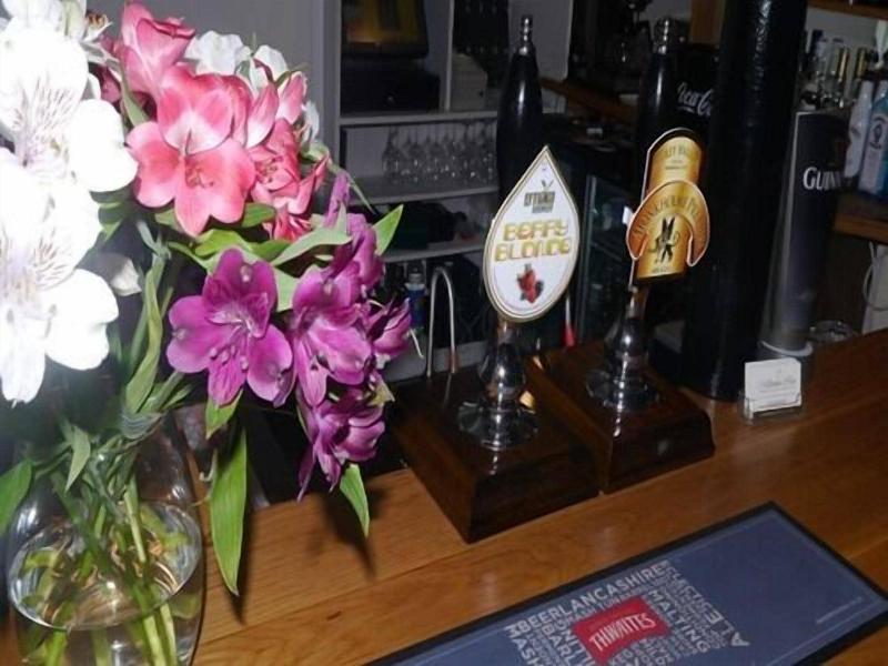The 3 Millstones Inn image
