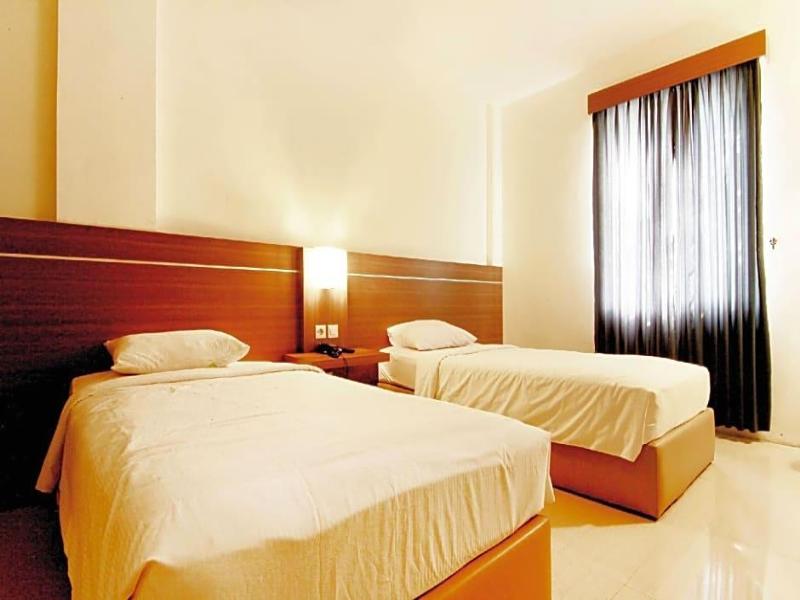 Alzara Hotel image