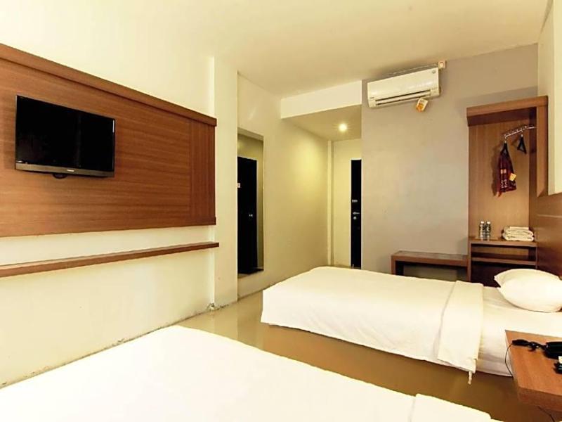 Alzara Hotel image