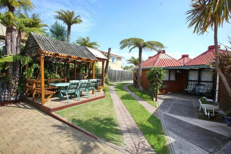 PURE Motel & Guest House image